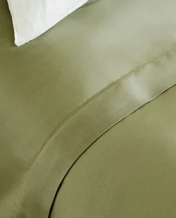 (300 Thread Count) Sateen Fitted Sheet