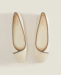 Ballet Flats With Contrasting Detail