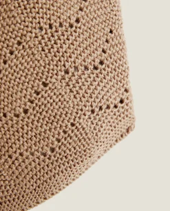 Bonnet With Openwork