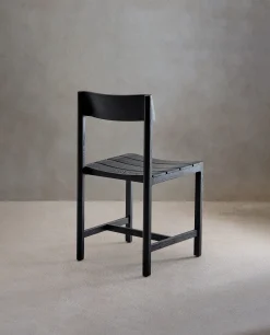 Chair 04