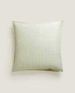 Check Pillowcase