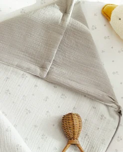 Chiffon Clover Carrycot Baby Wrap