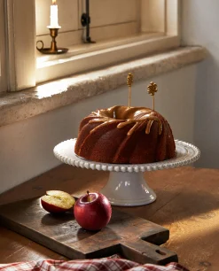 Christmas Snowflake Stoneware Cake Dish
