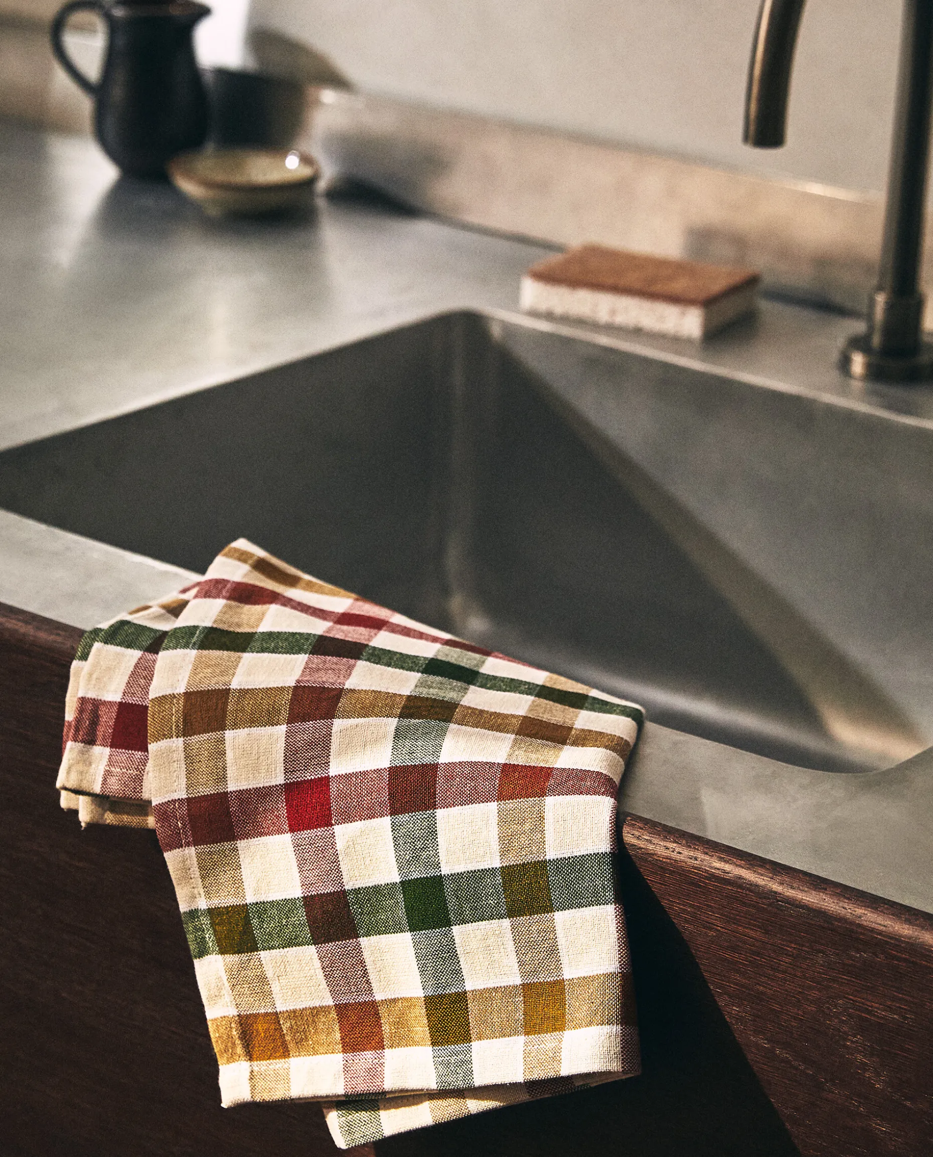 Colored Check Kitchen Towels (Pack Of 2)