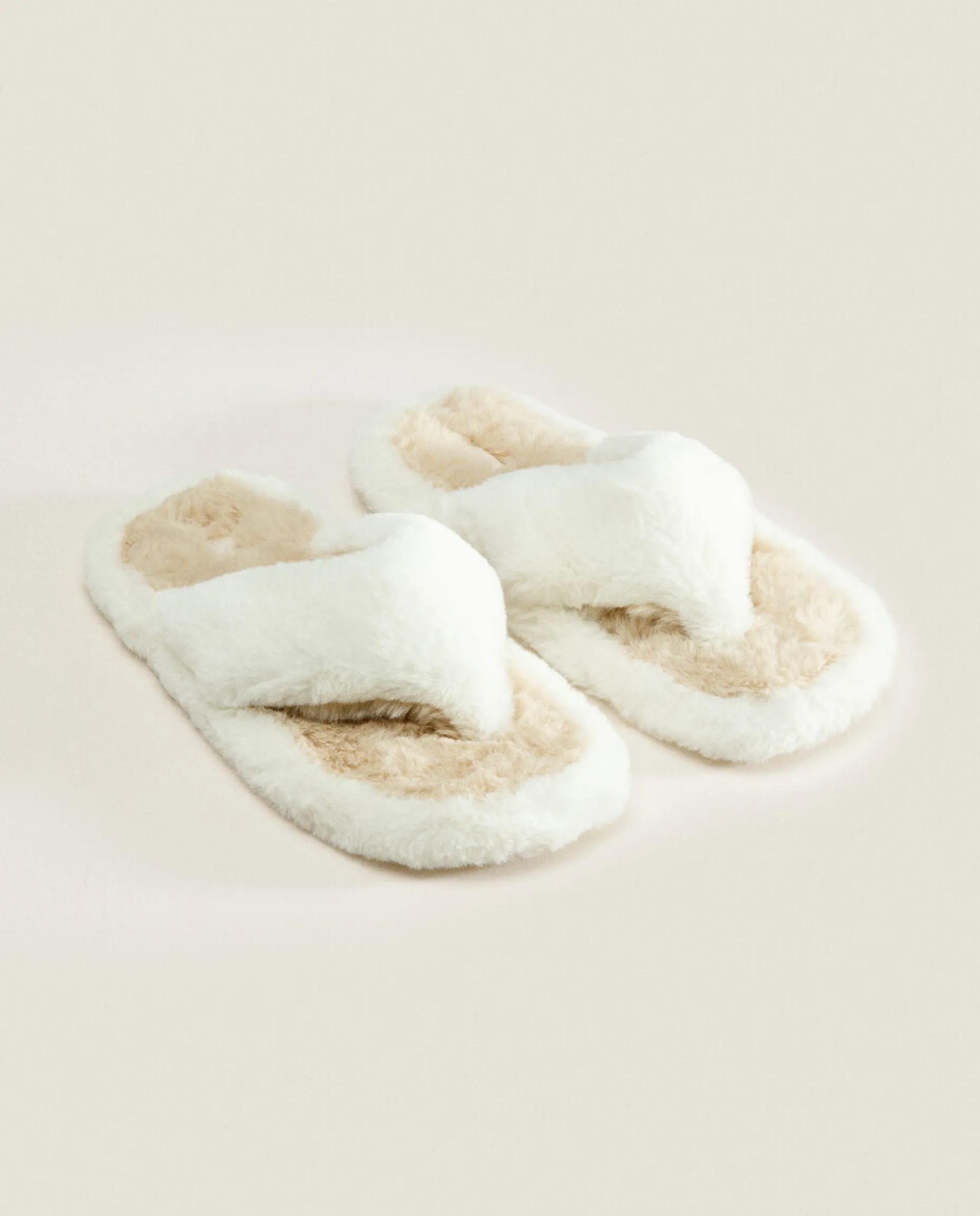 Contrast Faux Fur Open Slippers