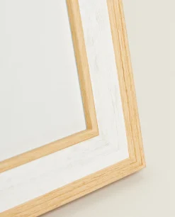 Contrast Wooden Frame