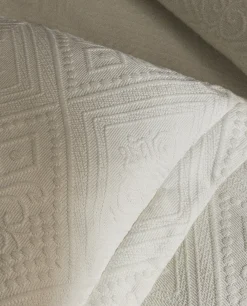 Cotton Throw Pillow Cover With Geometric Design