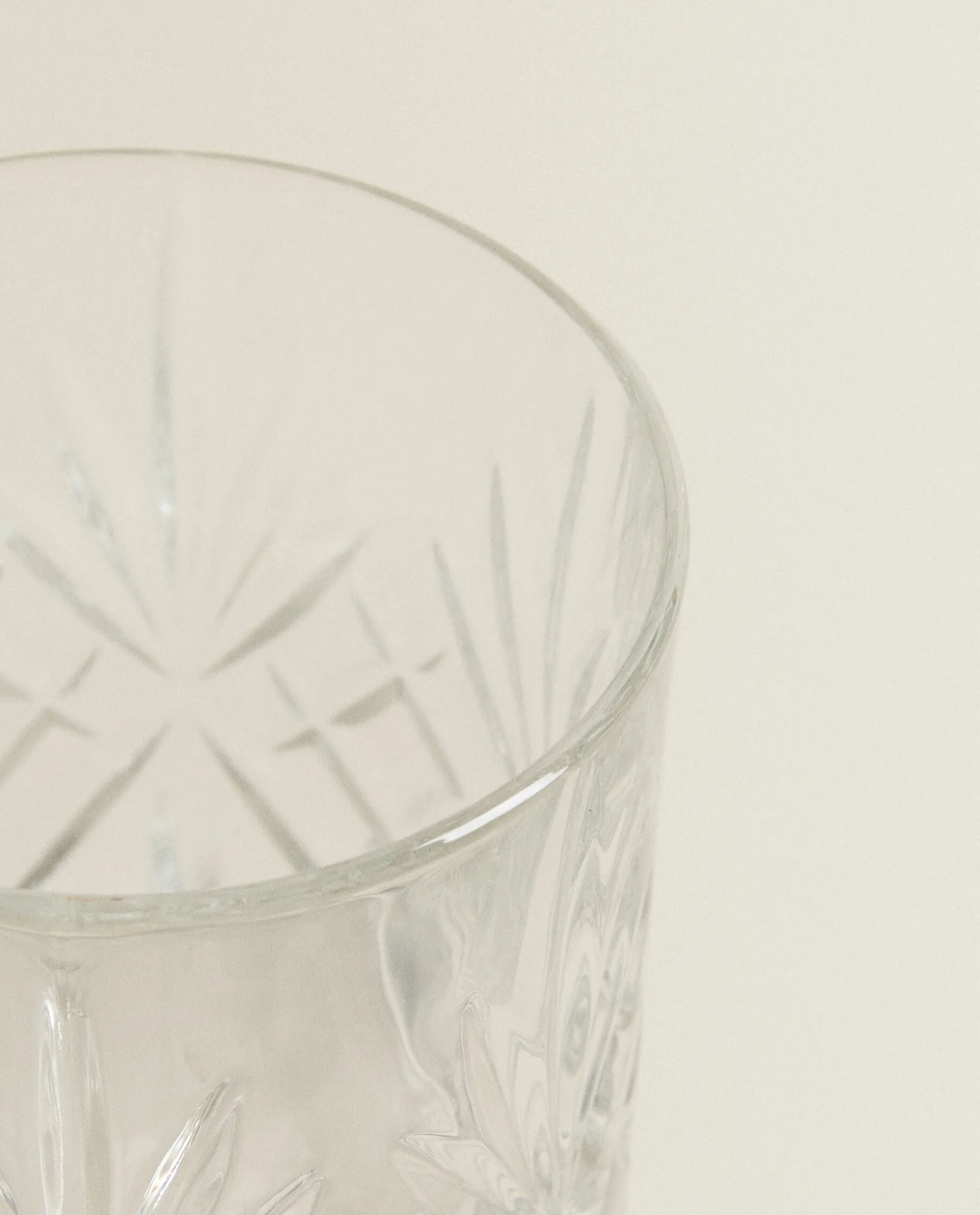 Crystalline Tumbler With Raised Design