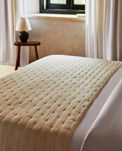 Dotted Quilt