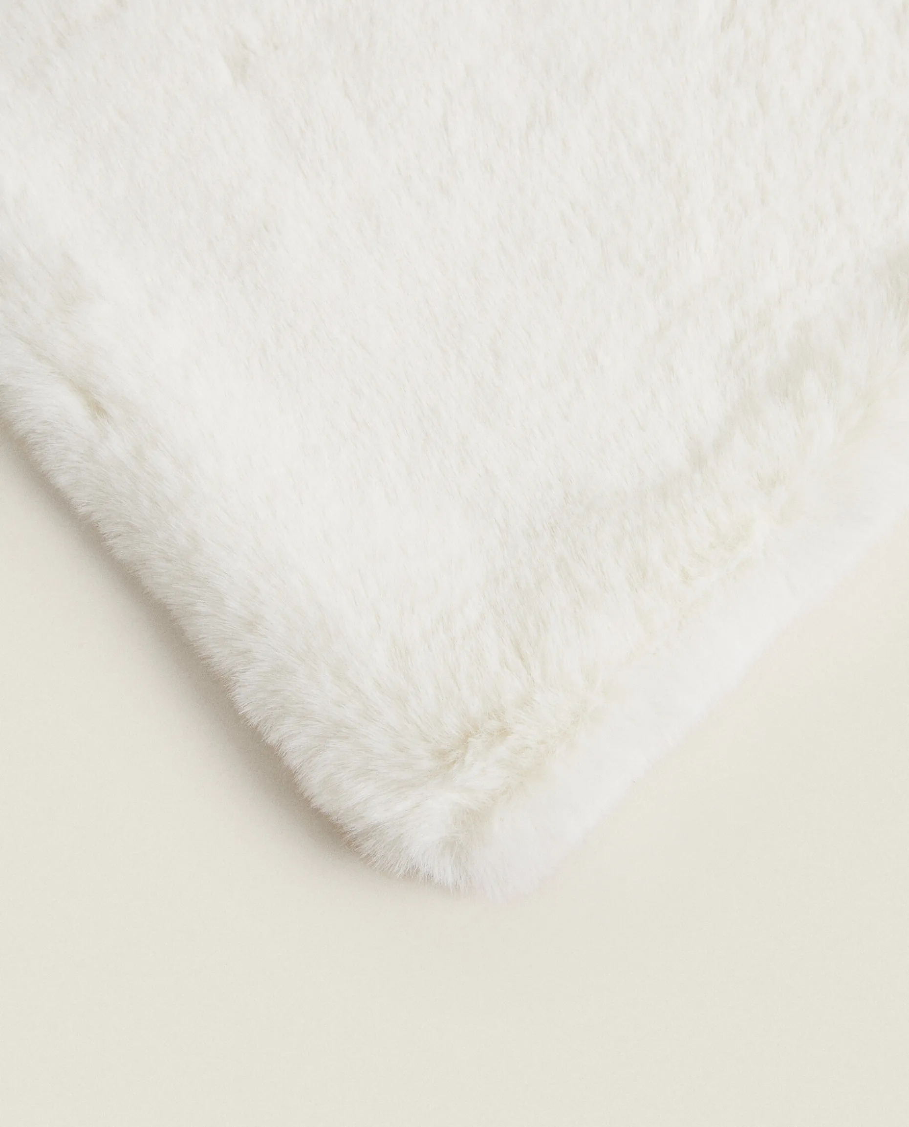 Double-Textured Faux Fur Blanket