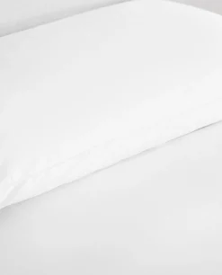 Duvet Cover With Colored Piping Detail