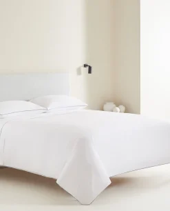 Duvet Cover With Piping