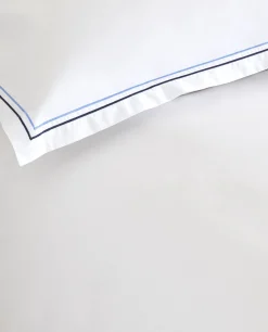 Duvet Cover With Two Embroidered Lines