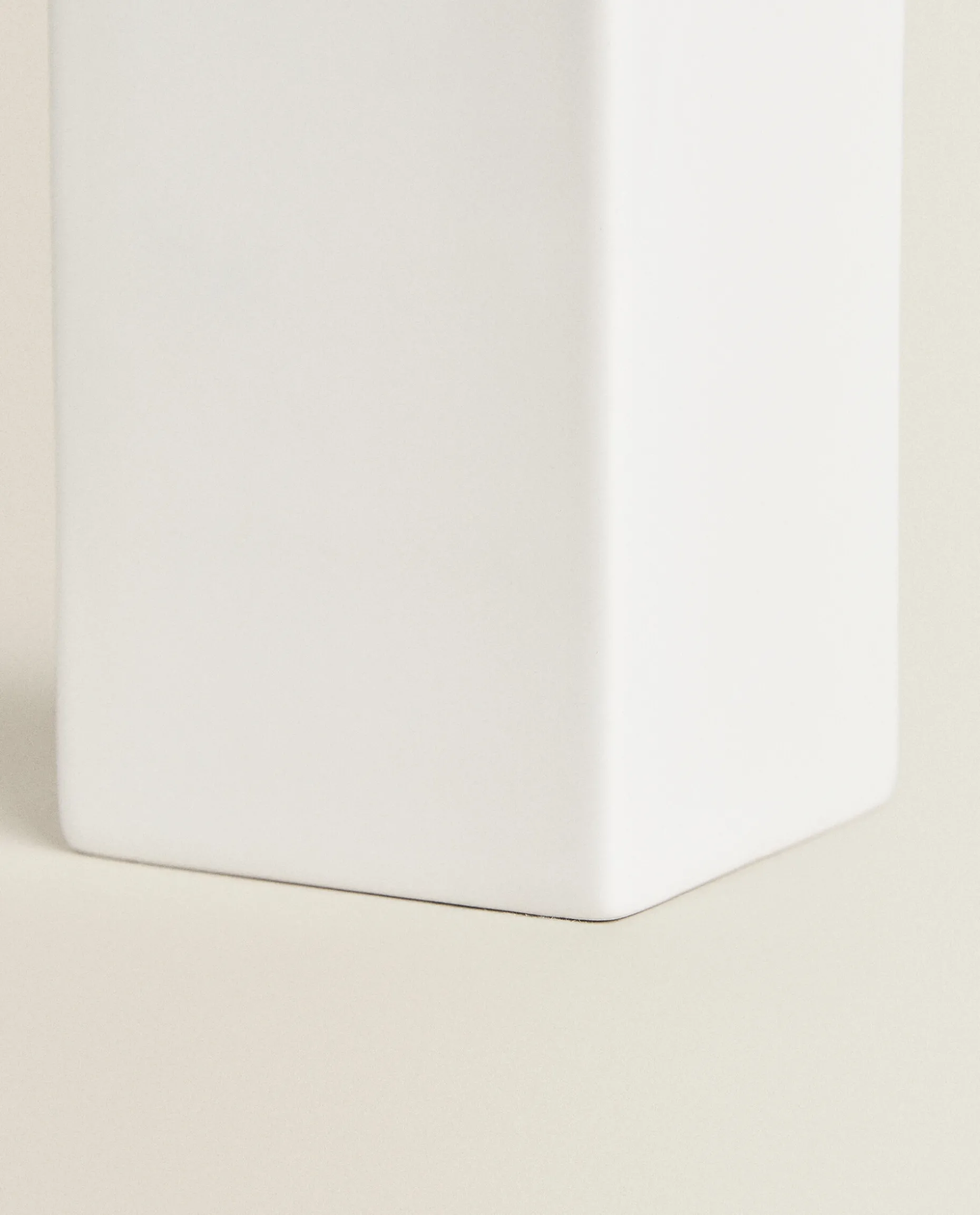 Earthenware Dispenser.