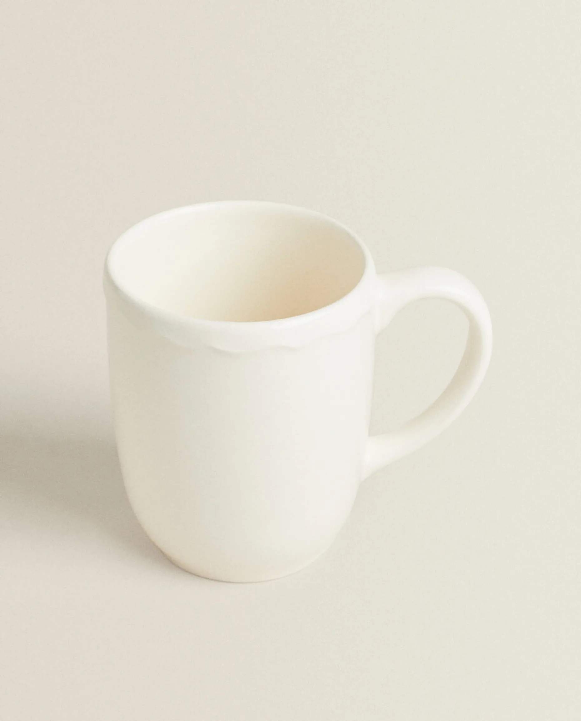 Earthenware Mug With A Raised-Design Edge