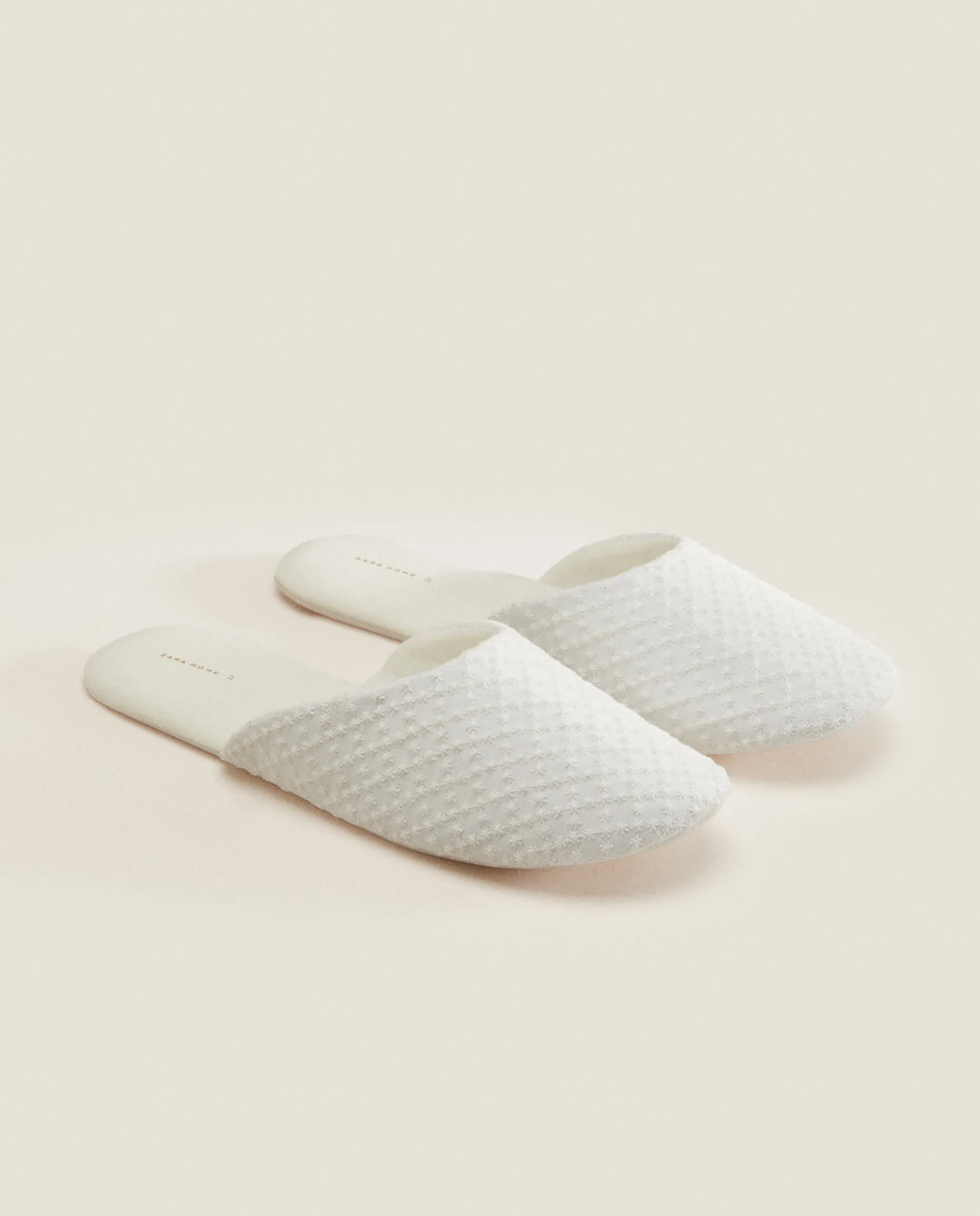 Embroidered Fabric Slippers