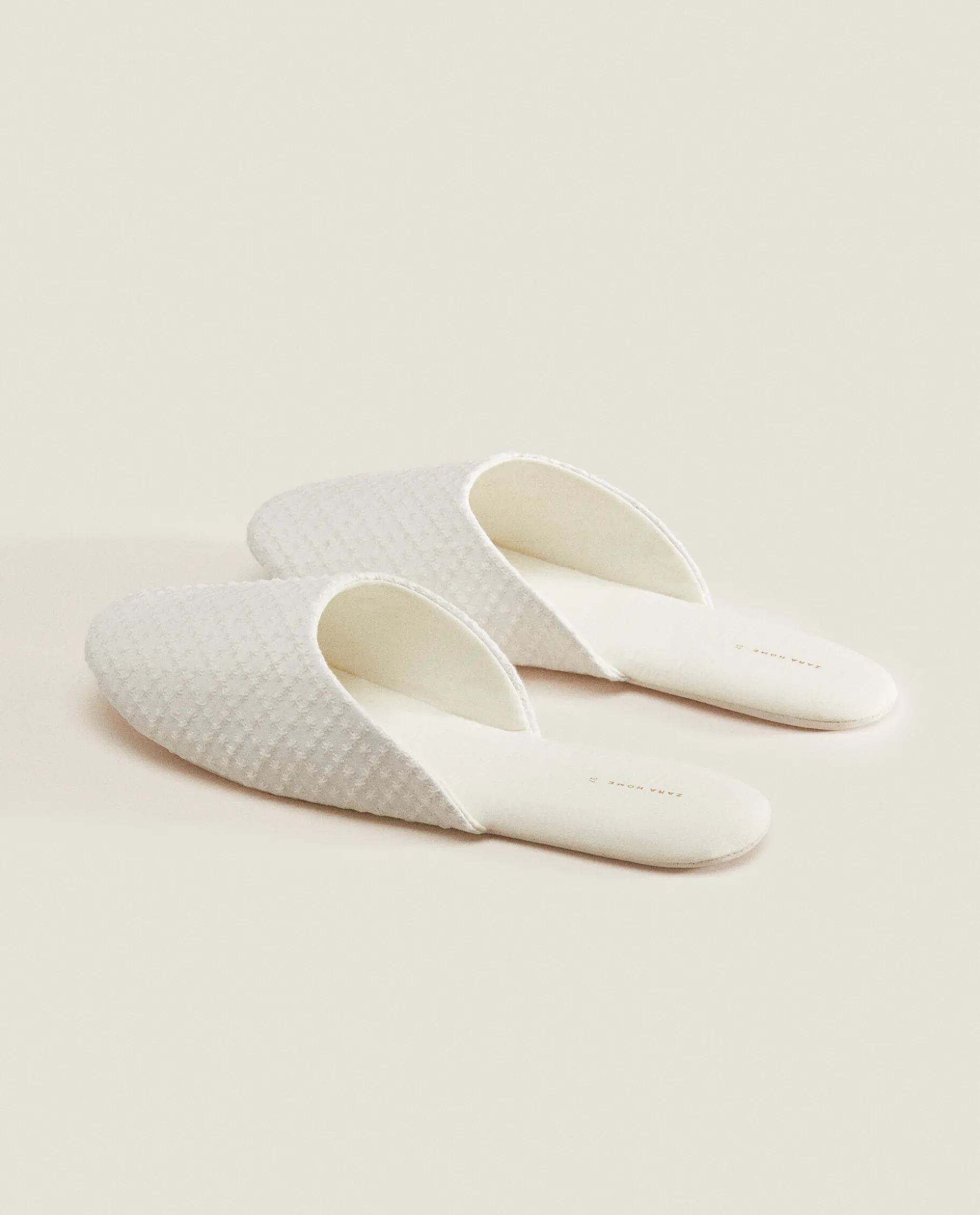 Embroidered Fabric Slippers