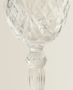 Engraved Crystalline Wine Glass