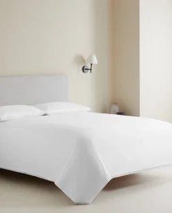 Flat Sheet With Double Backstitching