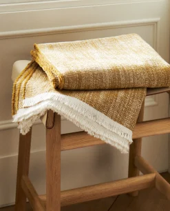 Flecked Blanket