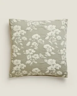 Floral Jacquard Pillowcase