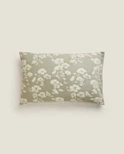 Floral Jacquard Pillowcase