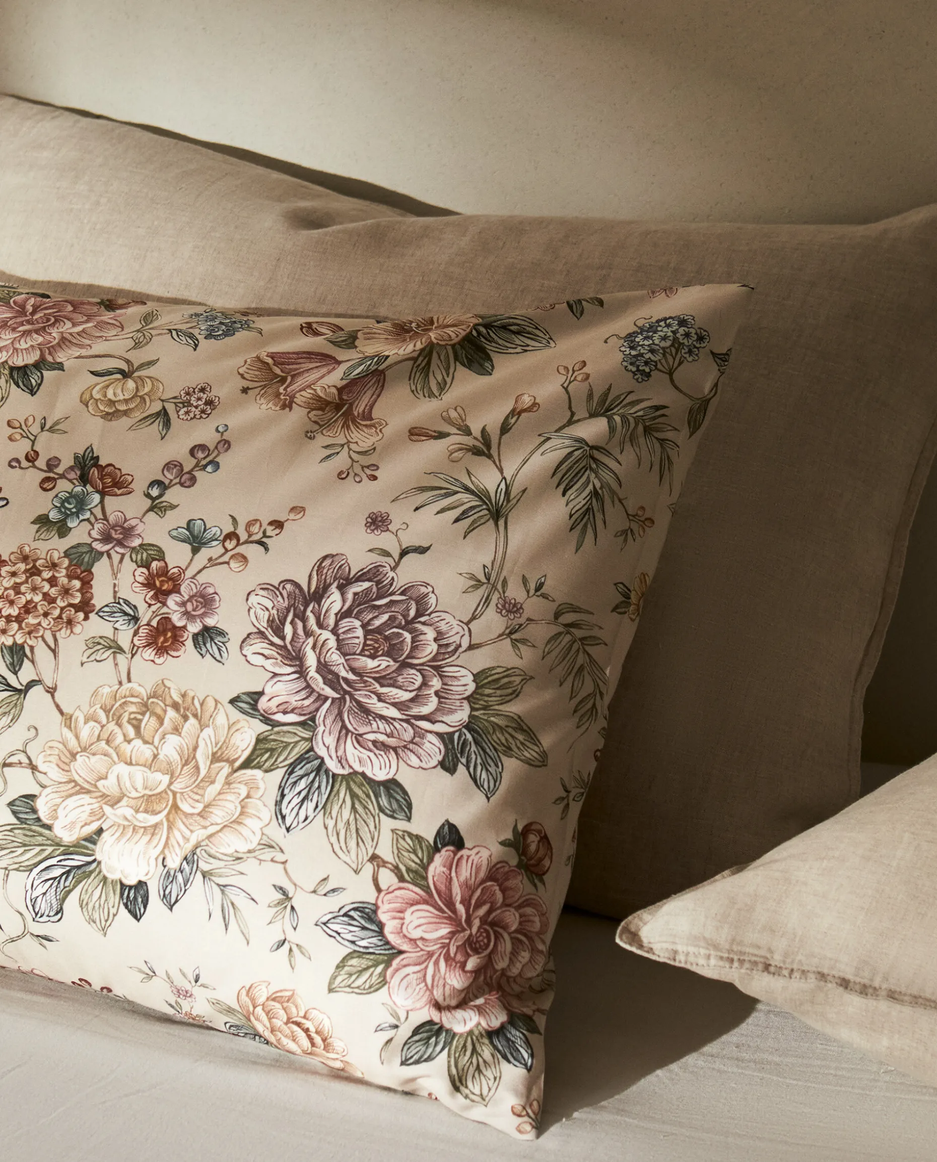 Floral Print Pillowcase