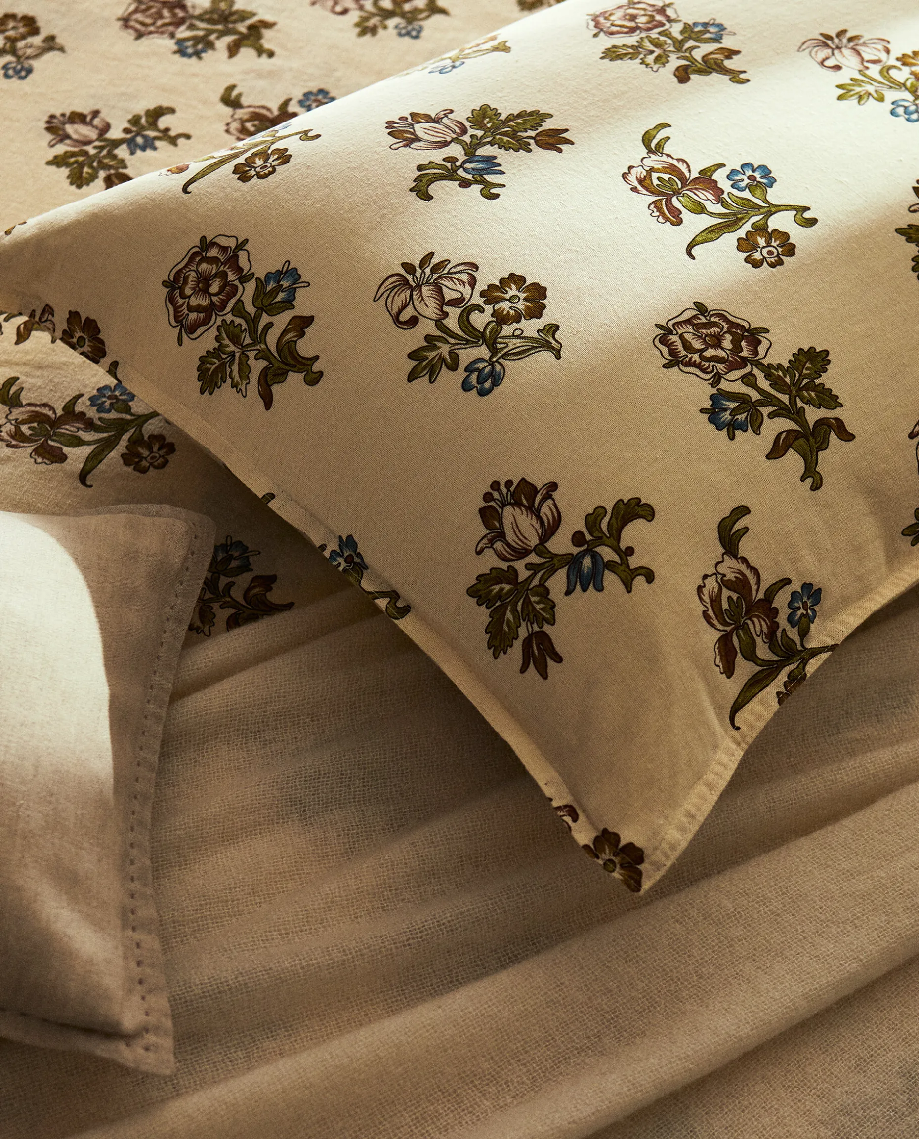 Floral Print Pillowcase