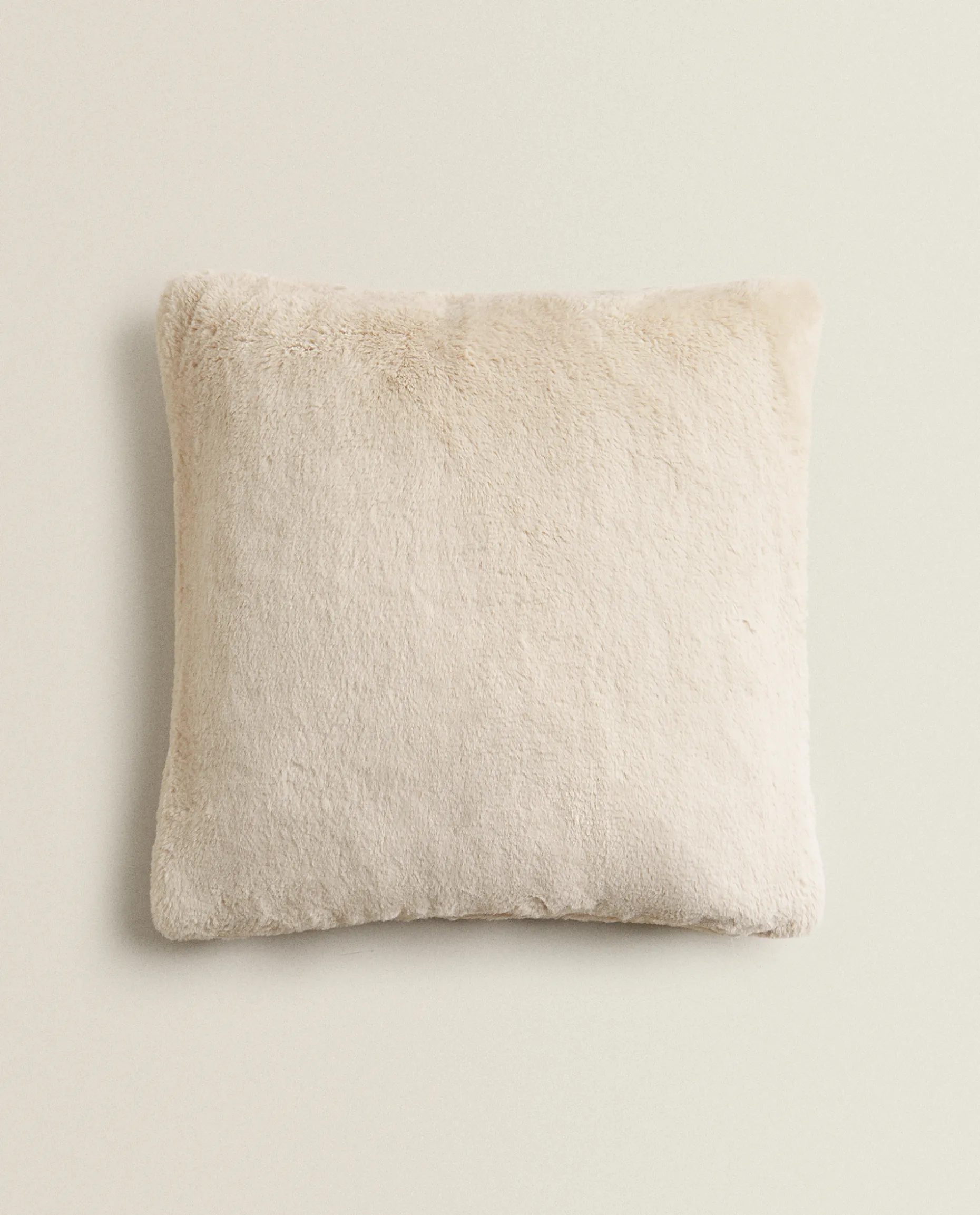 Fur (Faux) Throw Pillow Cover