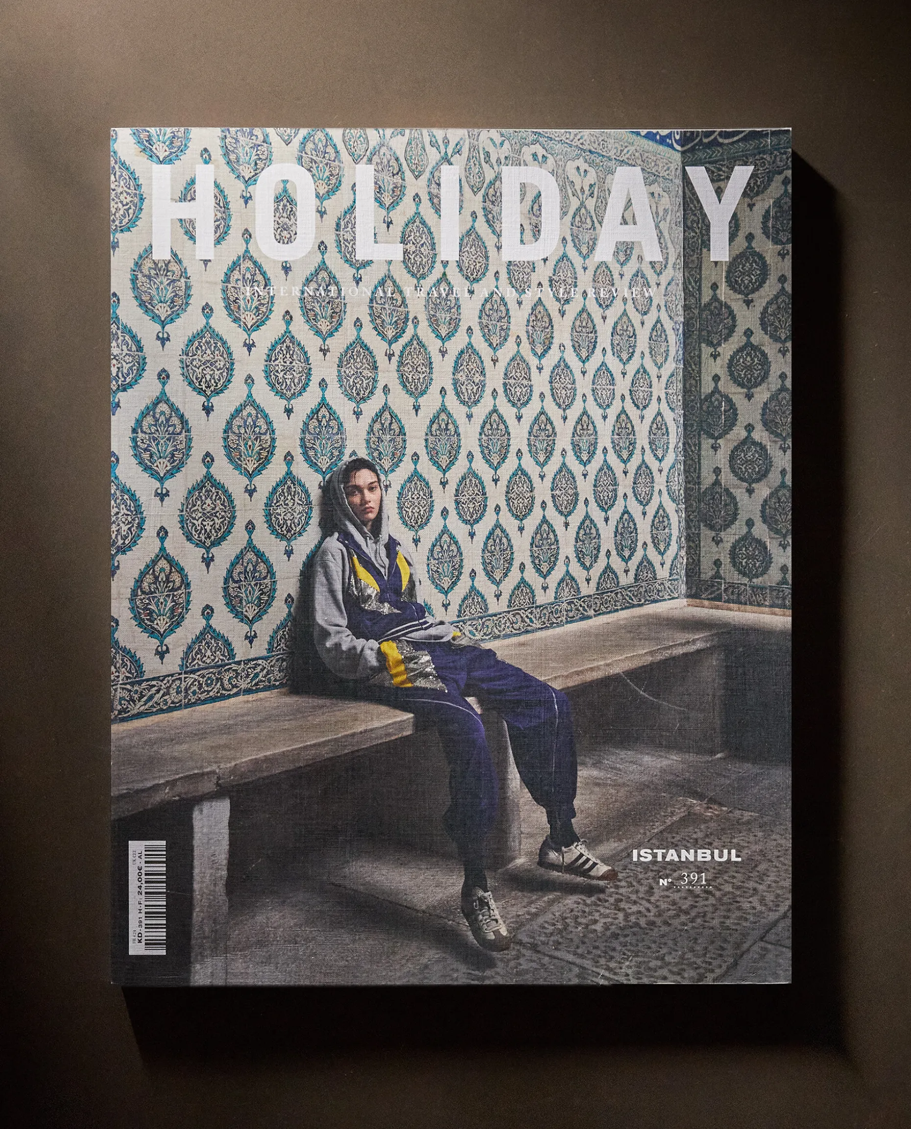 Holiday Magazine
