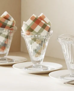 Ice-Cream Cup With Lines