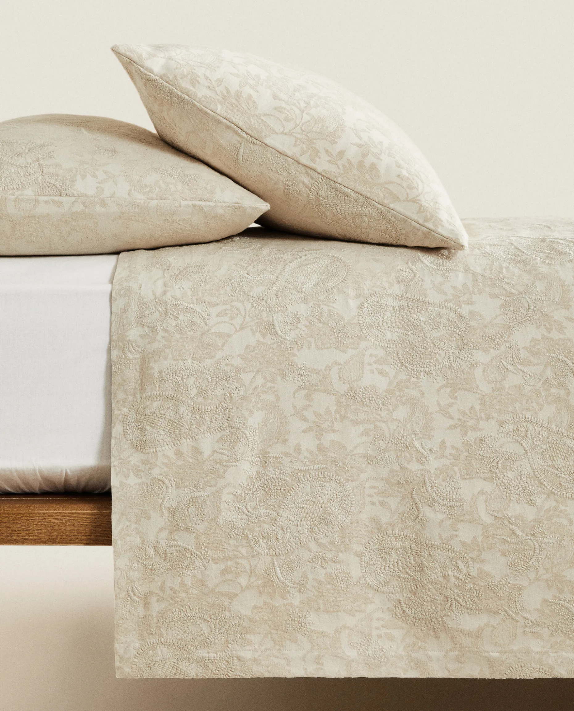 Jacquard Bedspread