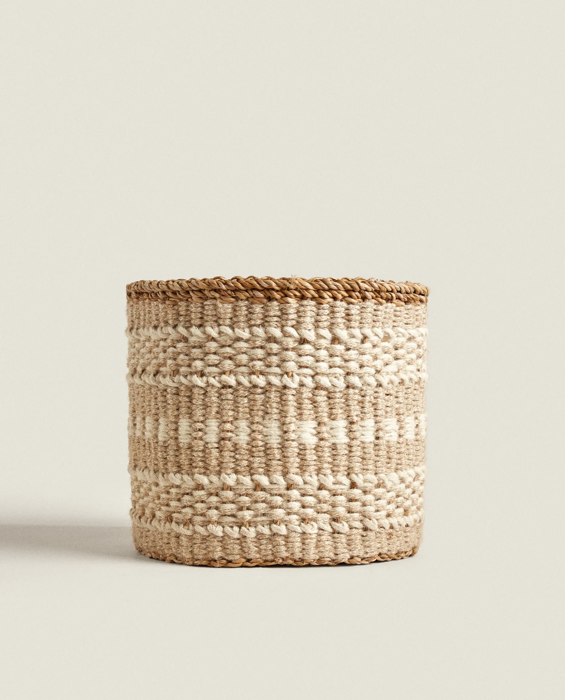 Jute Basket With Border