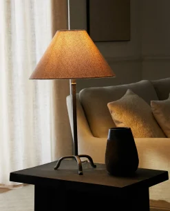 Lamp With Tripod Base