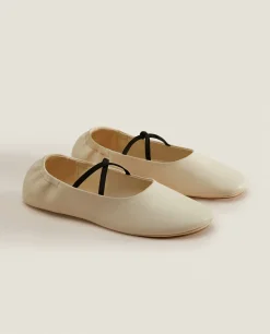 Leather Ballet Flats With A High Vamp