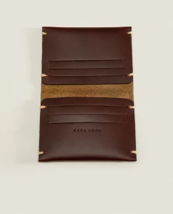 Leather Wallet With Topstiching Detail