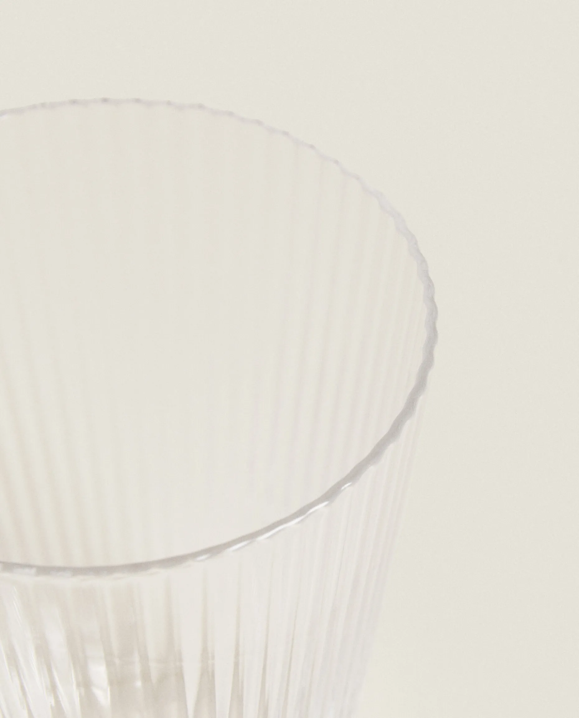 Lined Design Glass Tumbler