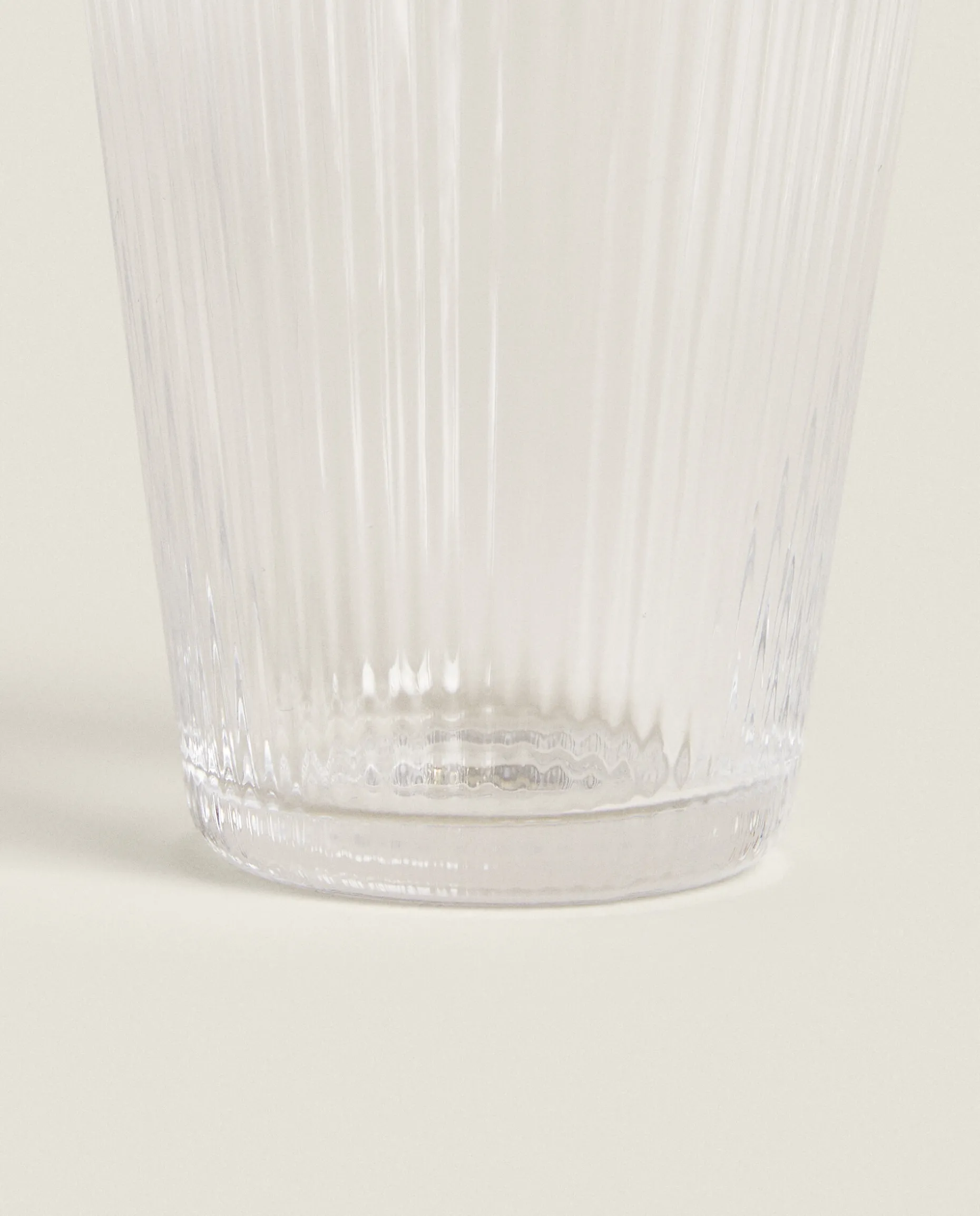 Lined Design Glass Tumbler