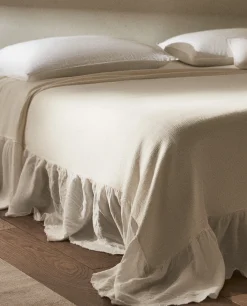 Linen Ruffle Bedspread
