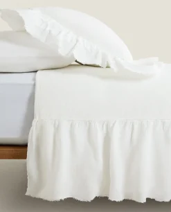 Linen Ruffle Bedspread