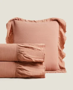 Linen Ruffle Bedspread