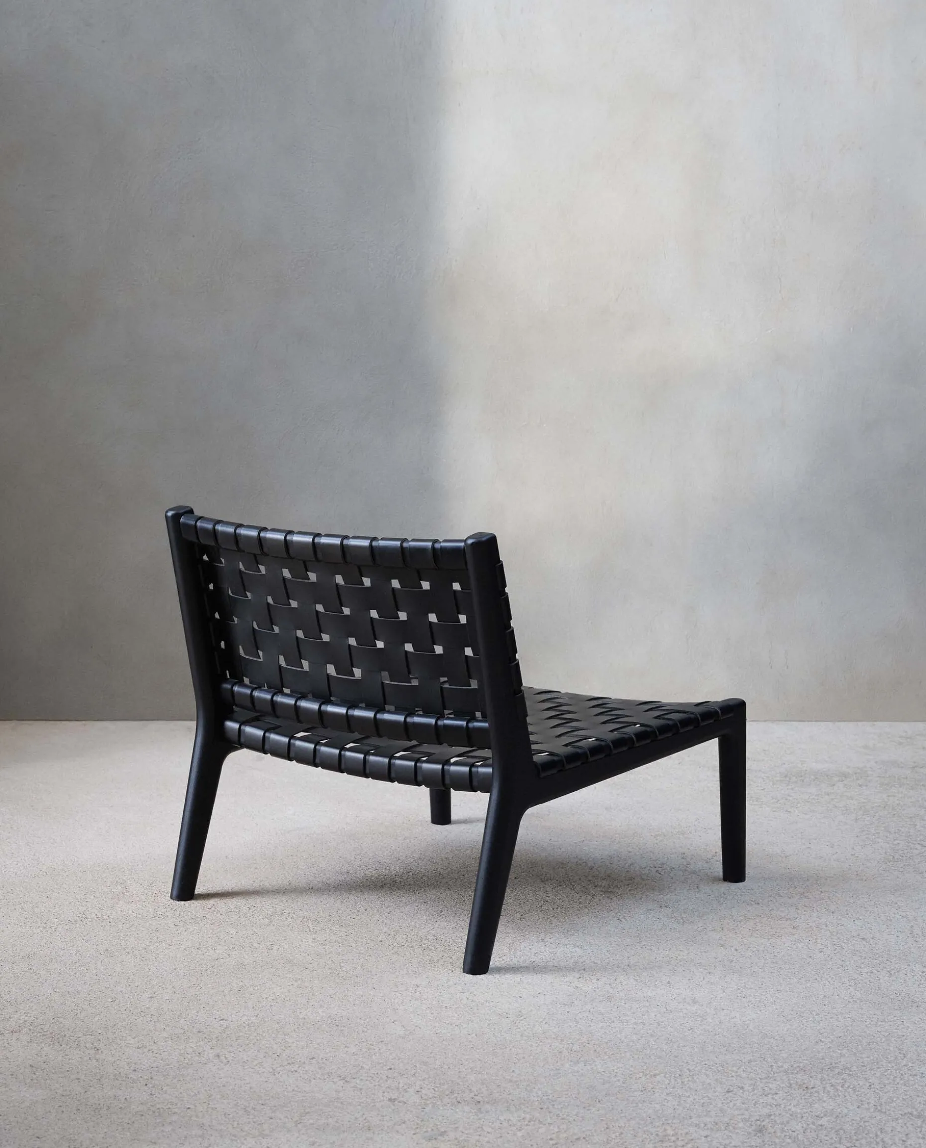 Lounge Chair 01