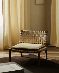 Lounge Chair 01