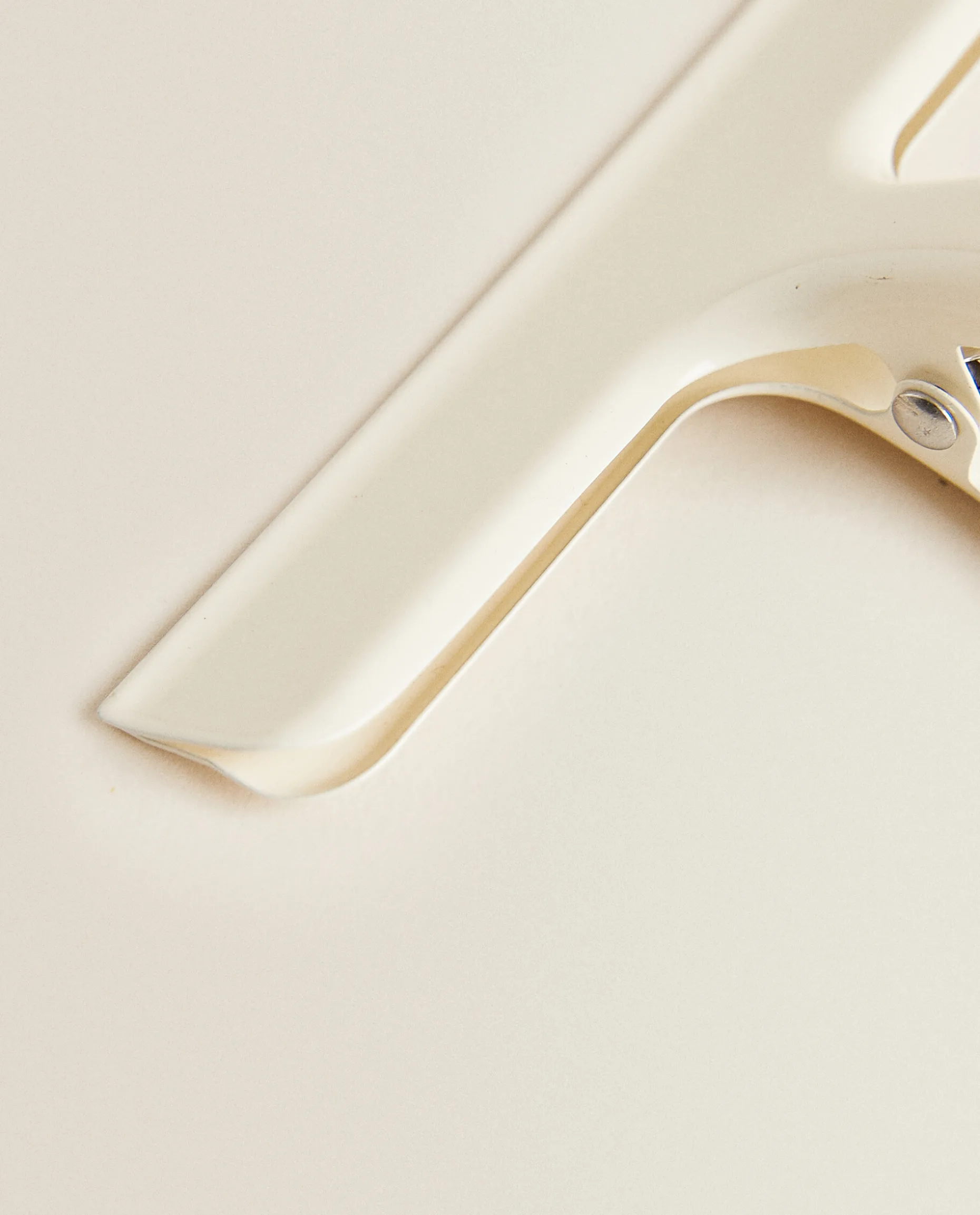 Metallic Clips (Set Of 3)