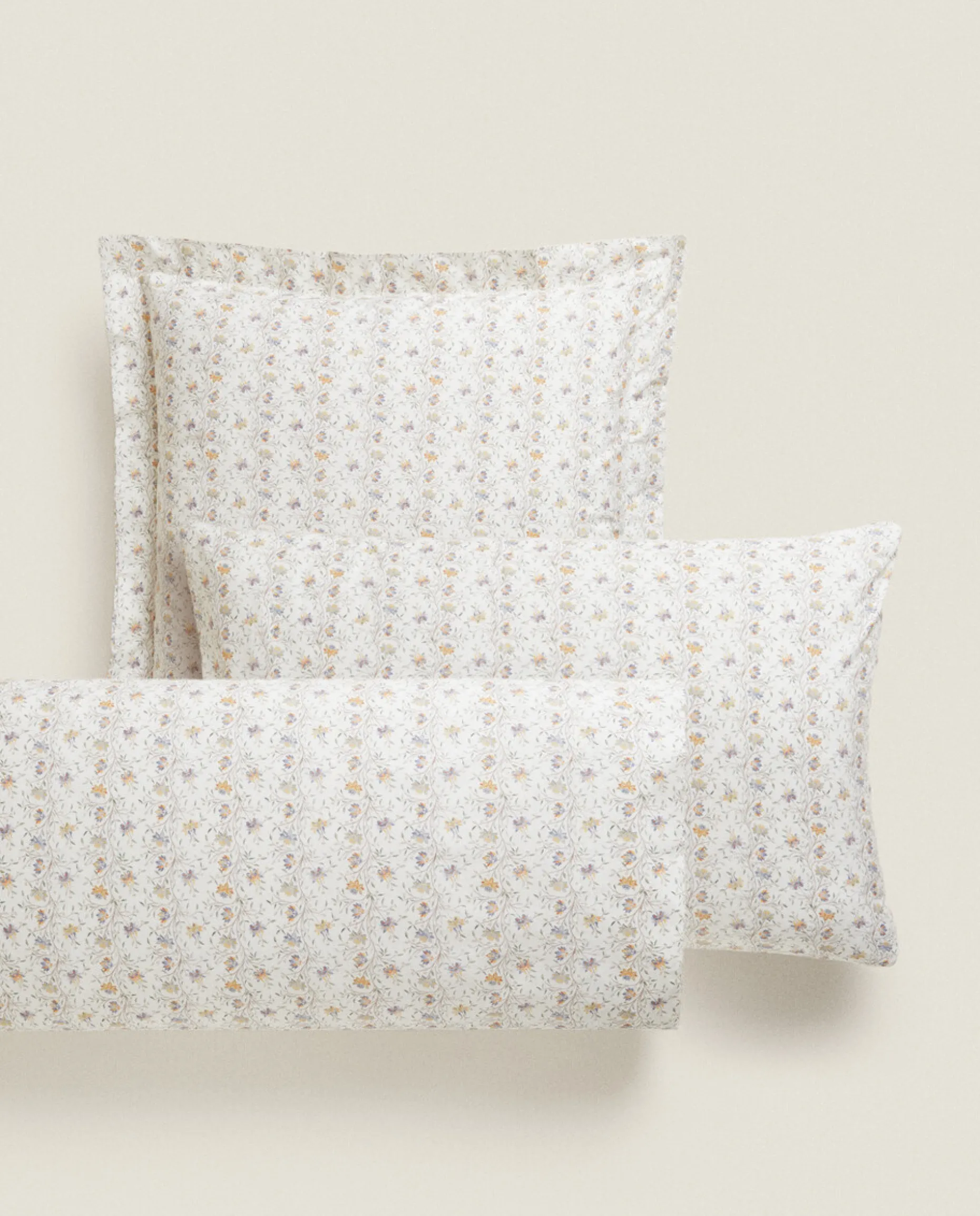 Mini Floral Print Pillowcase