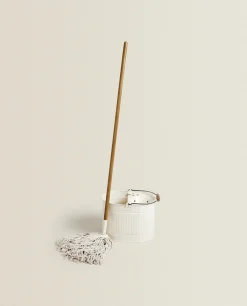 Mop And Bucket Set