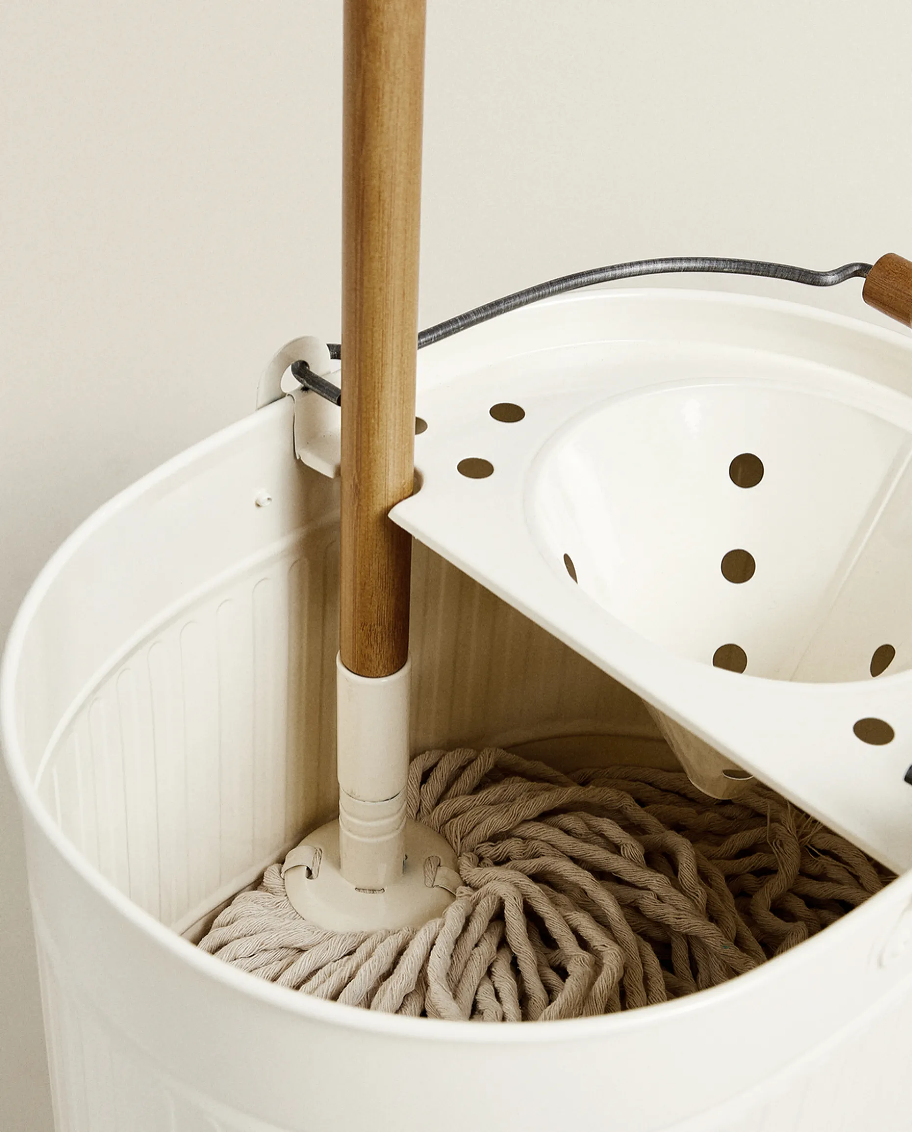 Mop And Bucket Set