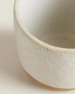 Mug With Raised Design