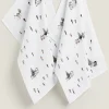 Pack Of Cotton Cloths With Skiers