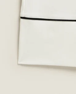 Pants With Contrast Piping
